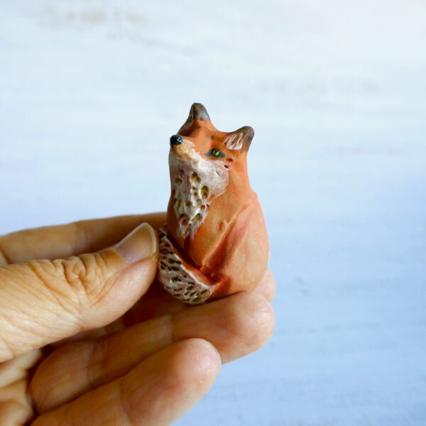 Mini-Sculpture Renard Assis – Image 3