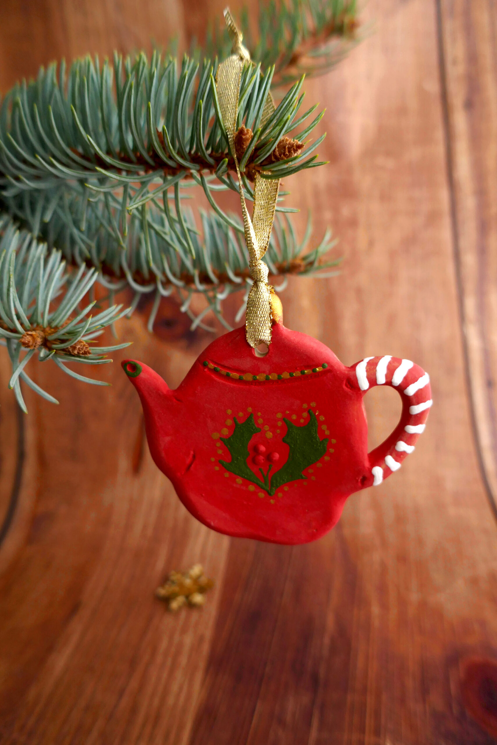 Box Surprise 6 décorations grès artisanales – Image 10