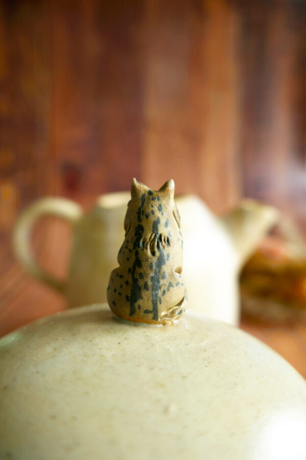 Théière en grès "Lynx sous la lune" - Collection Forêt Secrète – Image 6