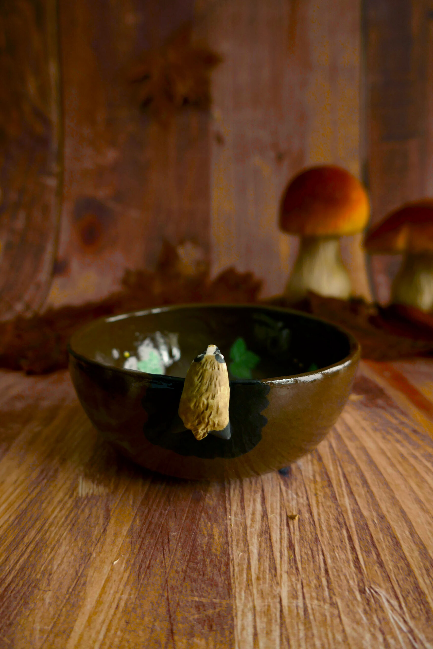 Petit bol porcelaine noire Blaireau aux citrouilles – Image 3