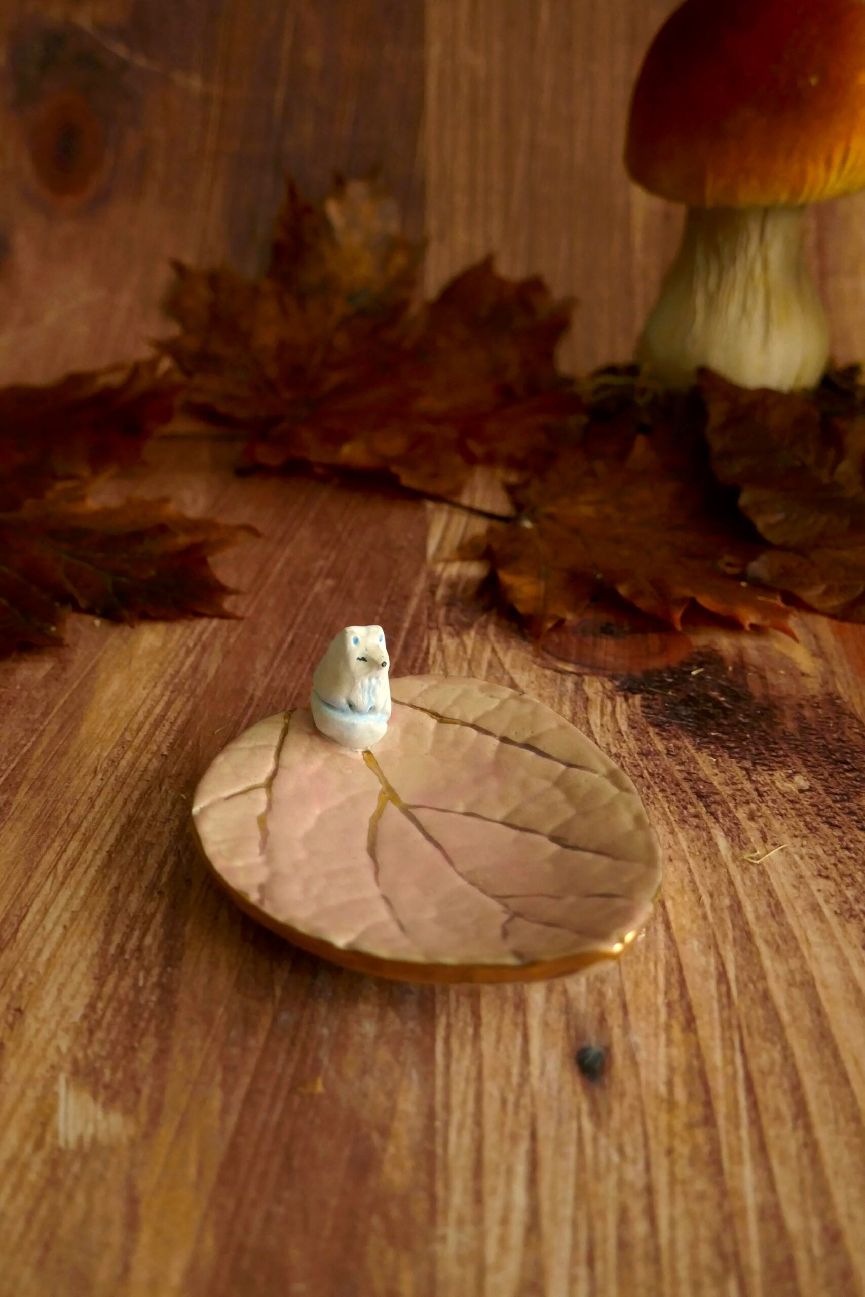 Coupelle feuille rose miniature "Renard Polaire"