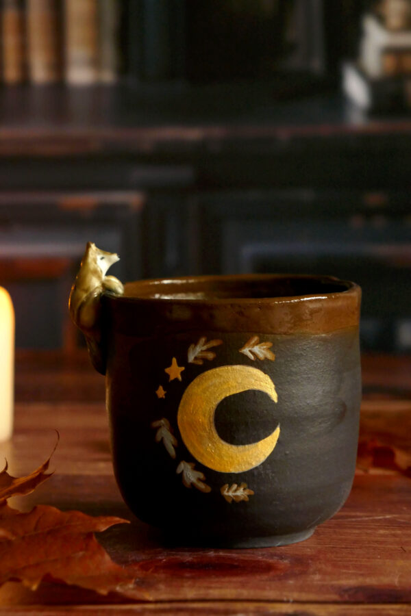 Tasses Café porcelaine noire "Loup gris à la lune"