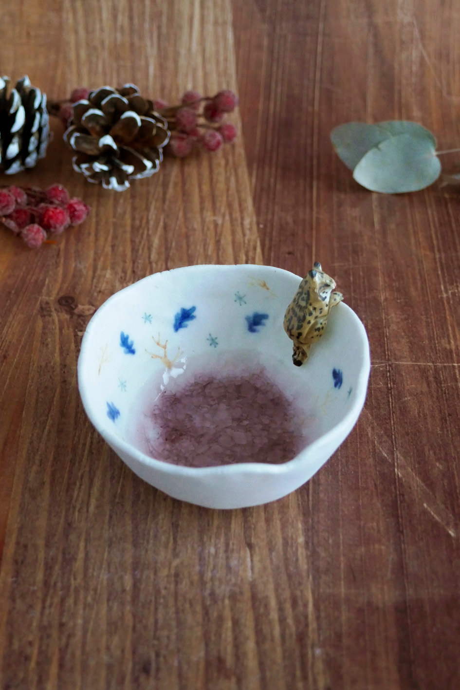 Petit bol pincé en porcelaine "Lynx d'Hiver" – Image 2