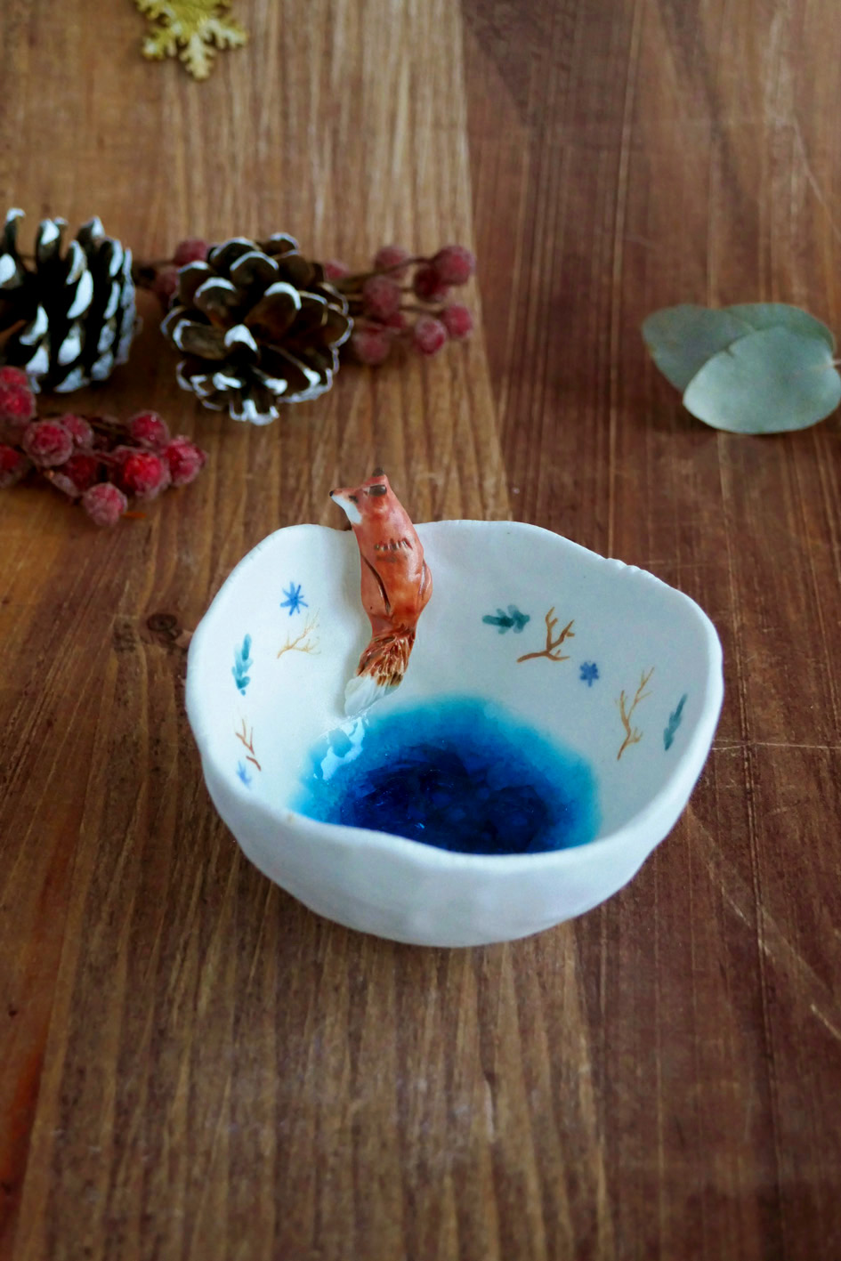 Petit bol pincé en porcelaine "Renard Hivernal" – Image 2