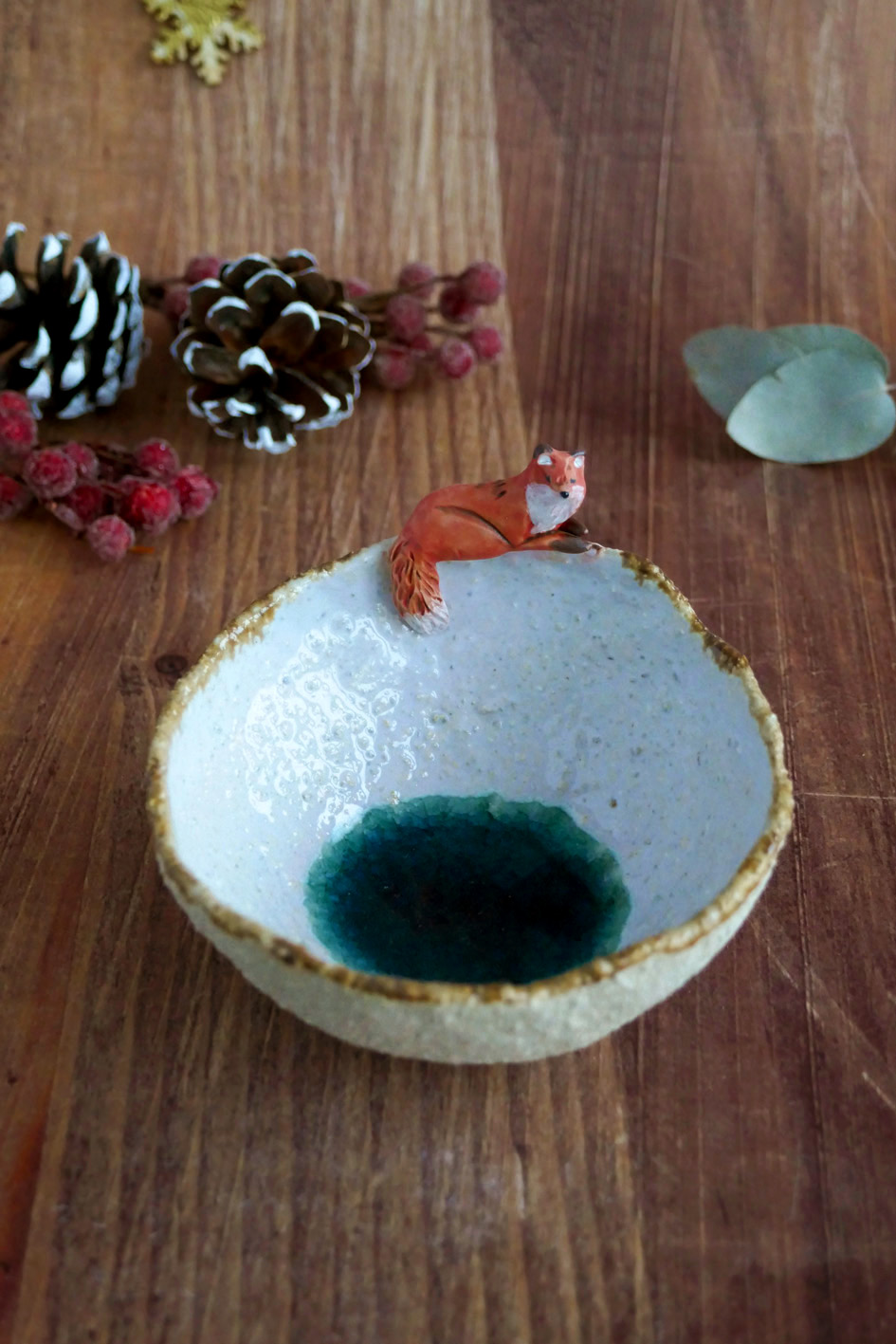 Petit bol pincé en grès "Renard Hivernal"
