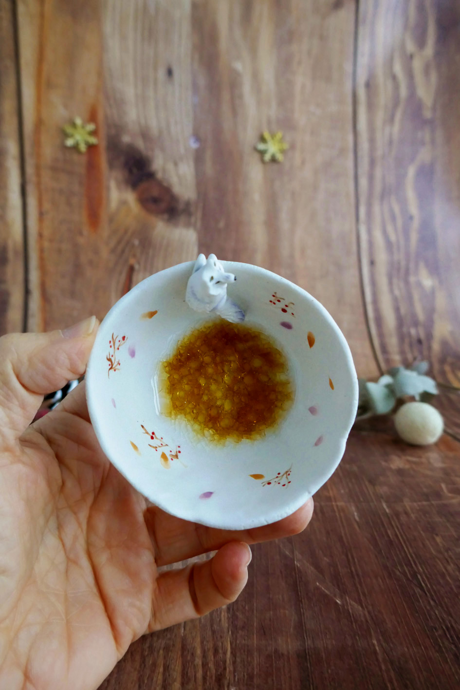 Petit bol pincé en porcelaine "Renard Blanc" – Image 2