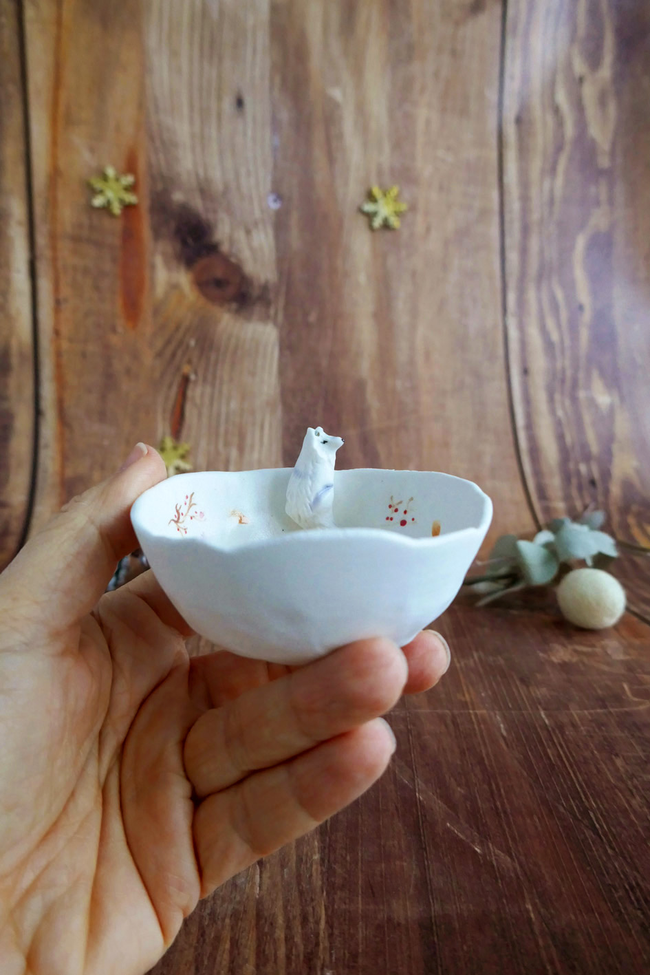 Petit bol pincé en porcelaine "Renard Blanc" – Image 3