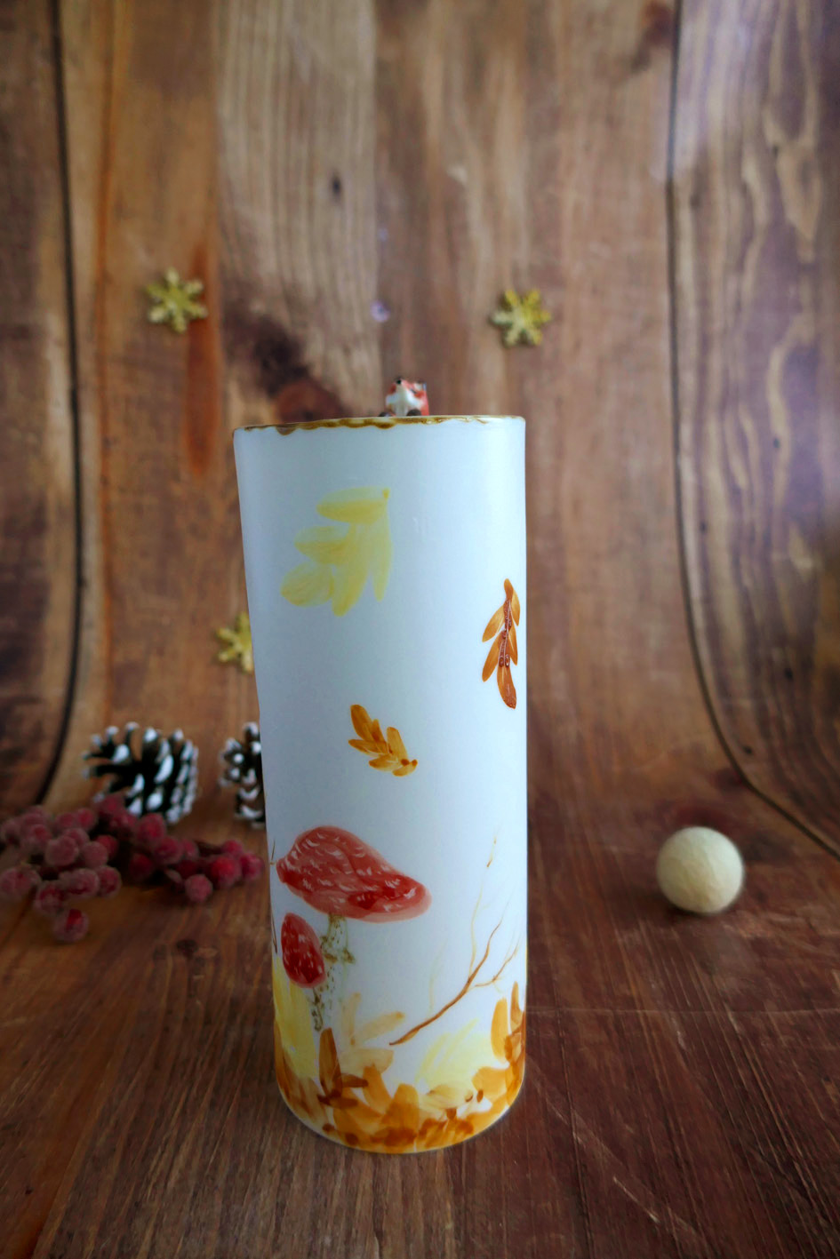 Vase long en porcelaine "Renard automnale" – Image 4