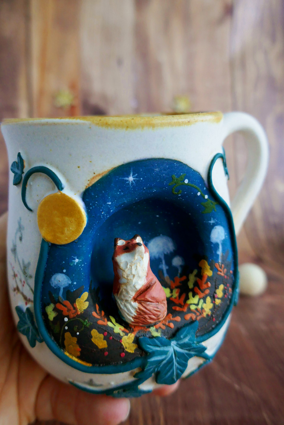 Grande Tasse en grès "Pleine Lune au lierre" - Pièce Unique – Image 3