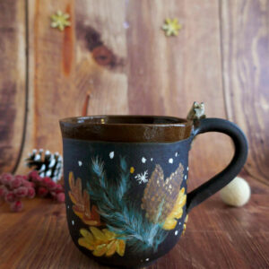 Tasse en Porcelaine noire "Lynx aux sapins" - Pièce Unique