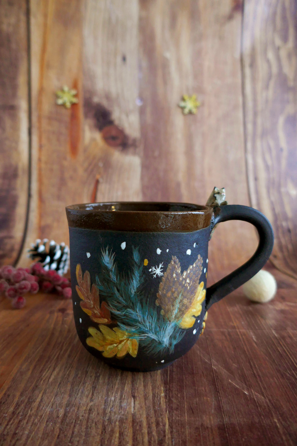 Tasse en Porcelaine noire "Lynx aux sapins" - Pièce Unique