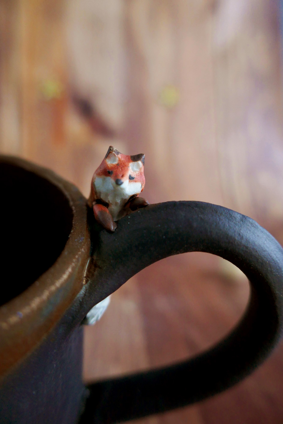 Tasse en Porcelaine noire "Renard aux sapins" - Pièce Unique – Image 4