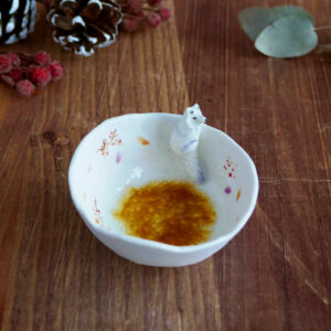 Bol décoratif en porcelaine pincée "Renard Blanc"