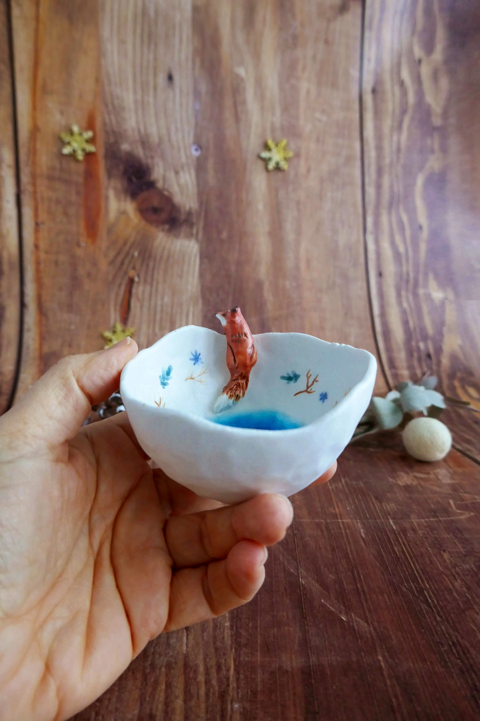 Bol décoratif en porcelaine pincée "Renard Roux" – Image 3