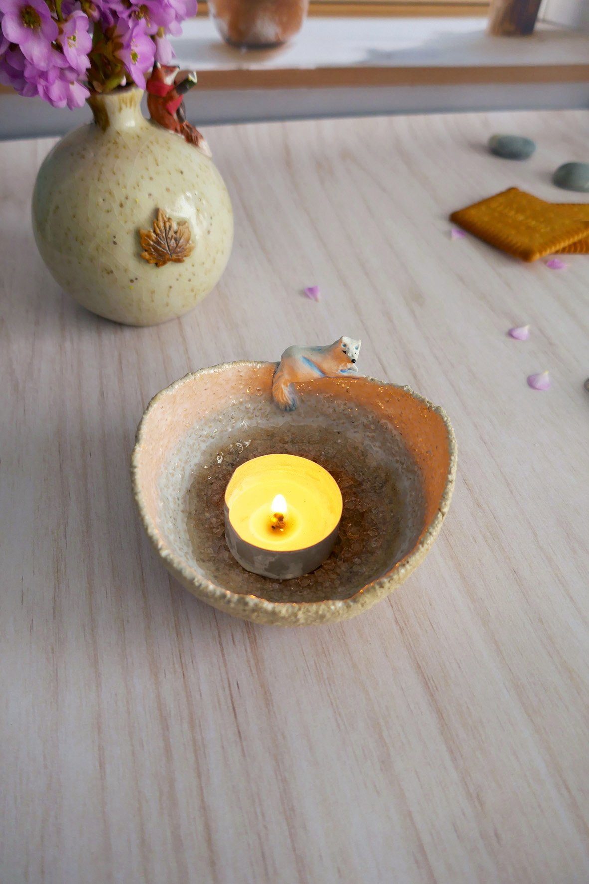 Bol décoratif en grès Renard Polaire – Image 5