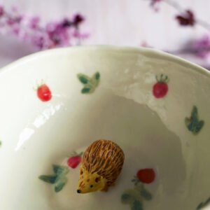 {Vide-Atelier} Bol décoratif en porcelaine "Hérisson aux fraises"