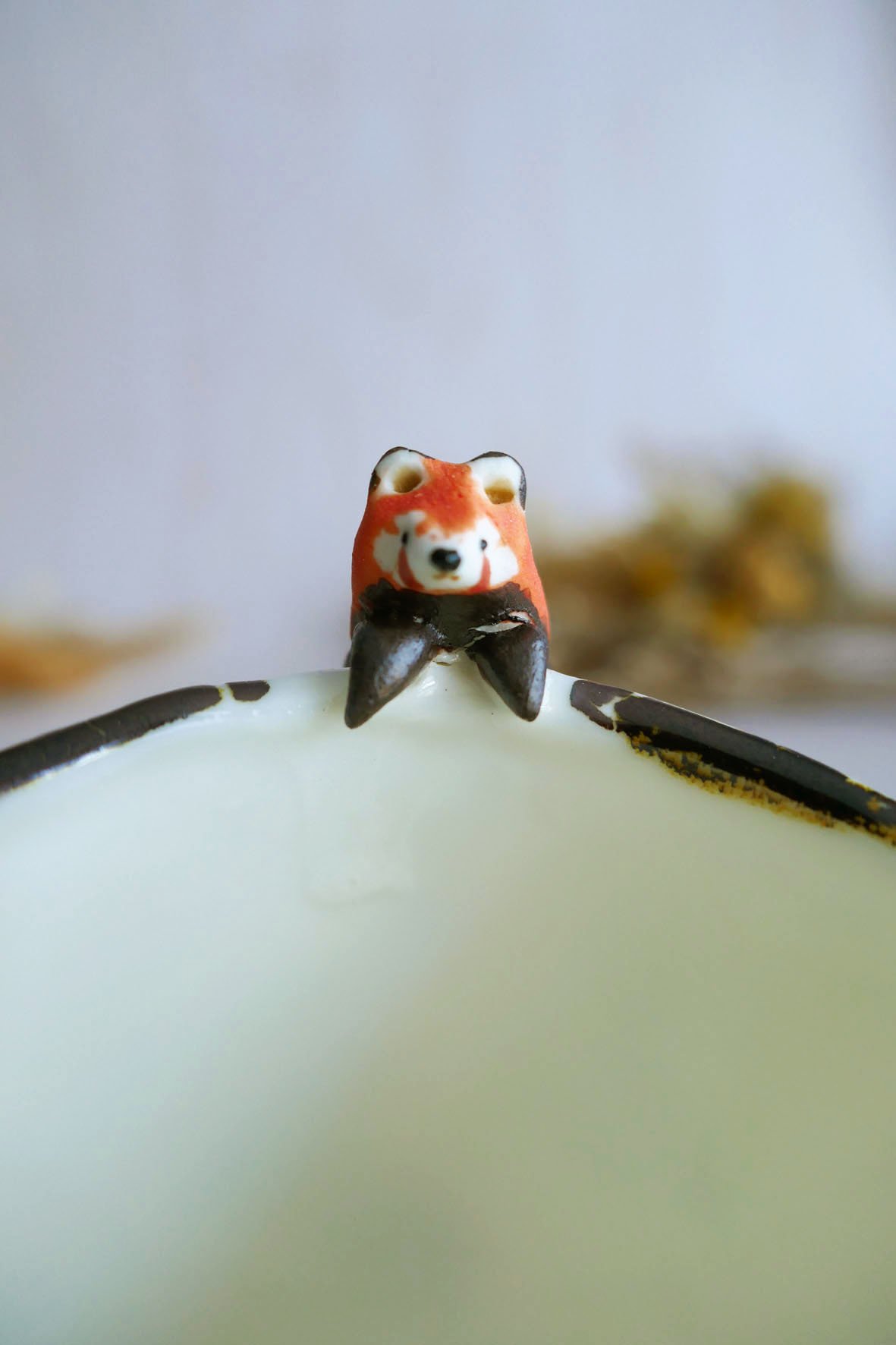 Tasse à Café en porcelaine "Panda roux & bambous" – Image 4