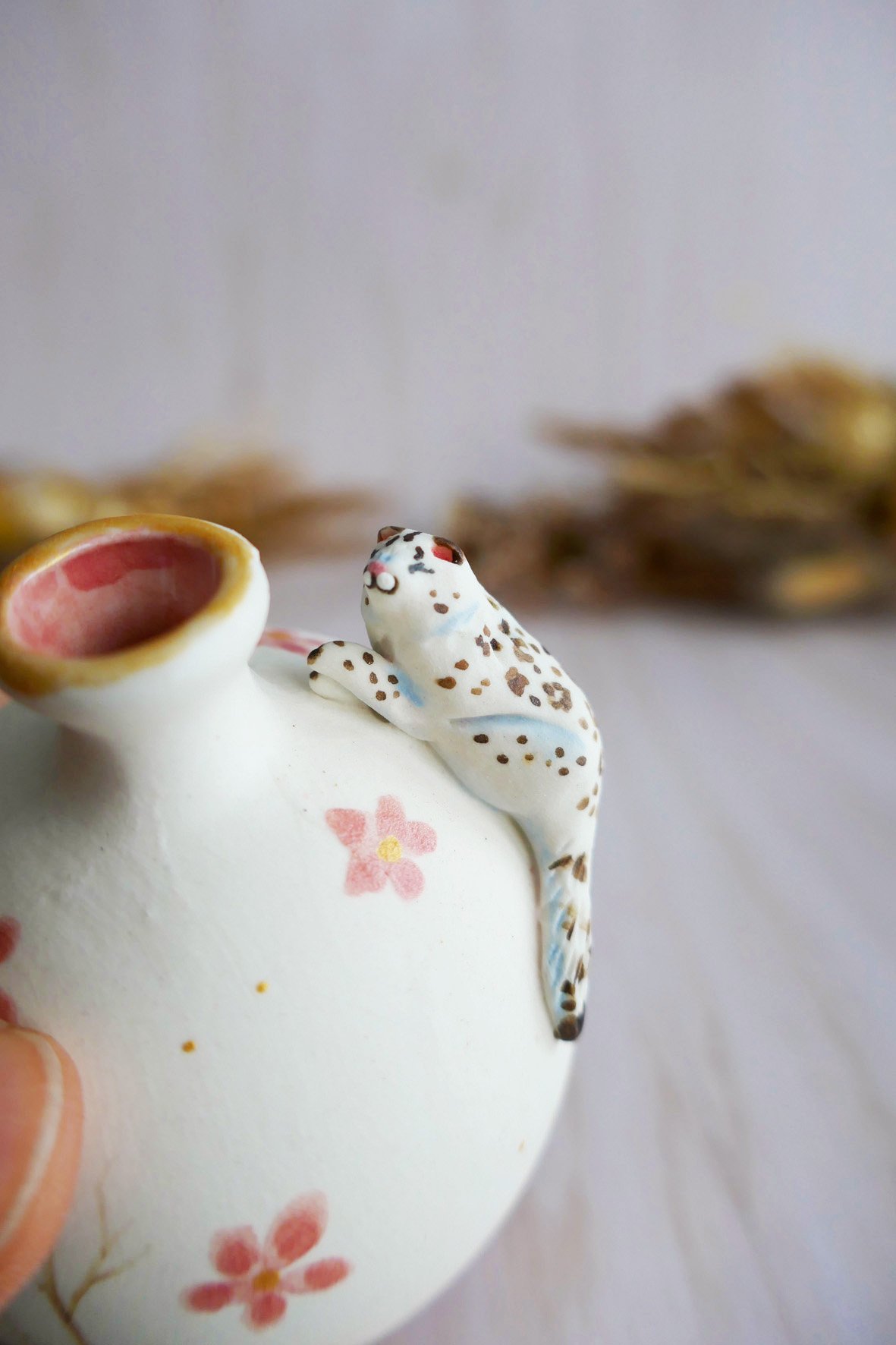 Vase Miniature porcelaine Panthère blanche – Image 3