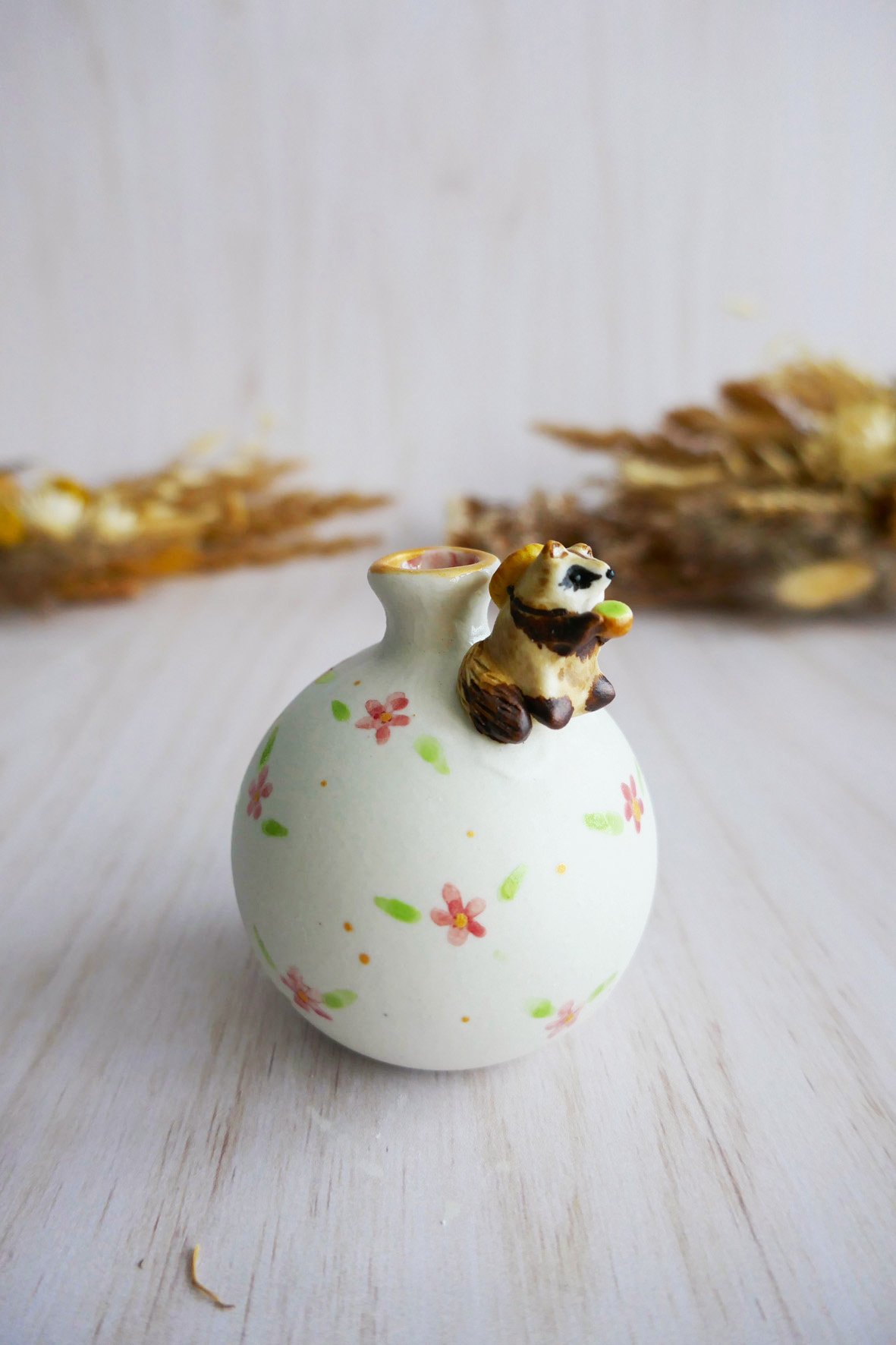 Vase Miniature porcelaine Tanuki Matcha