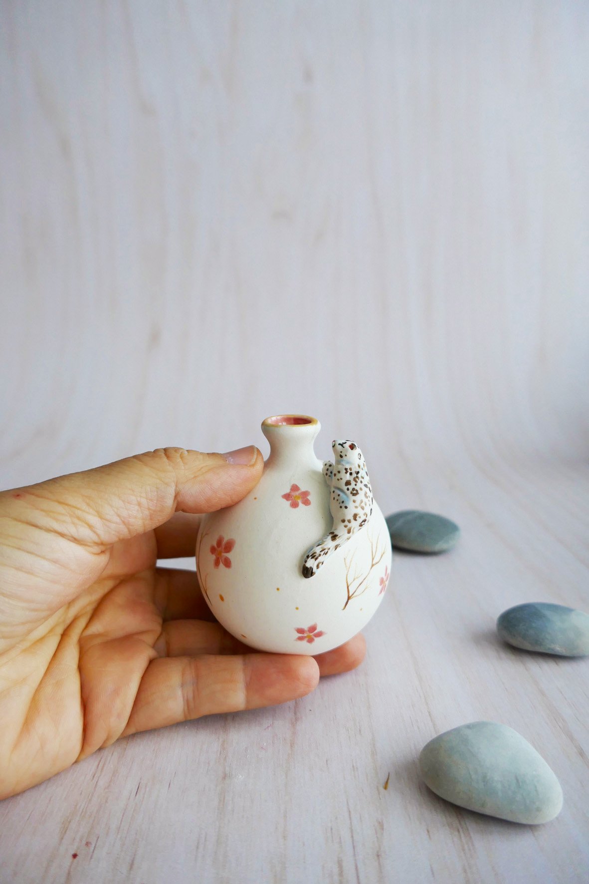 Vase Miniature porcelaine Panthère blanche – Image 4