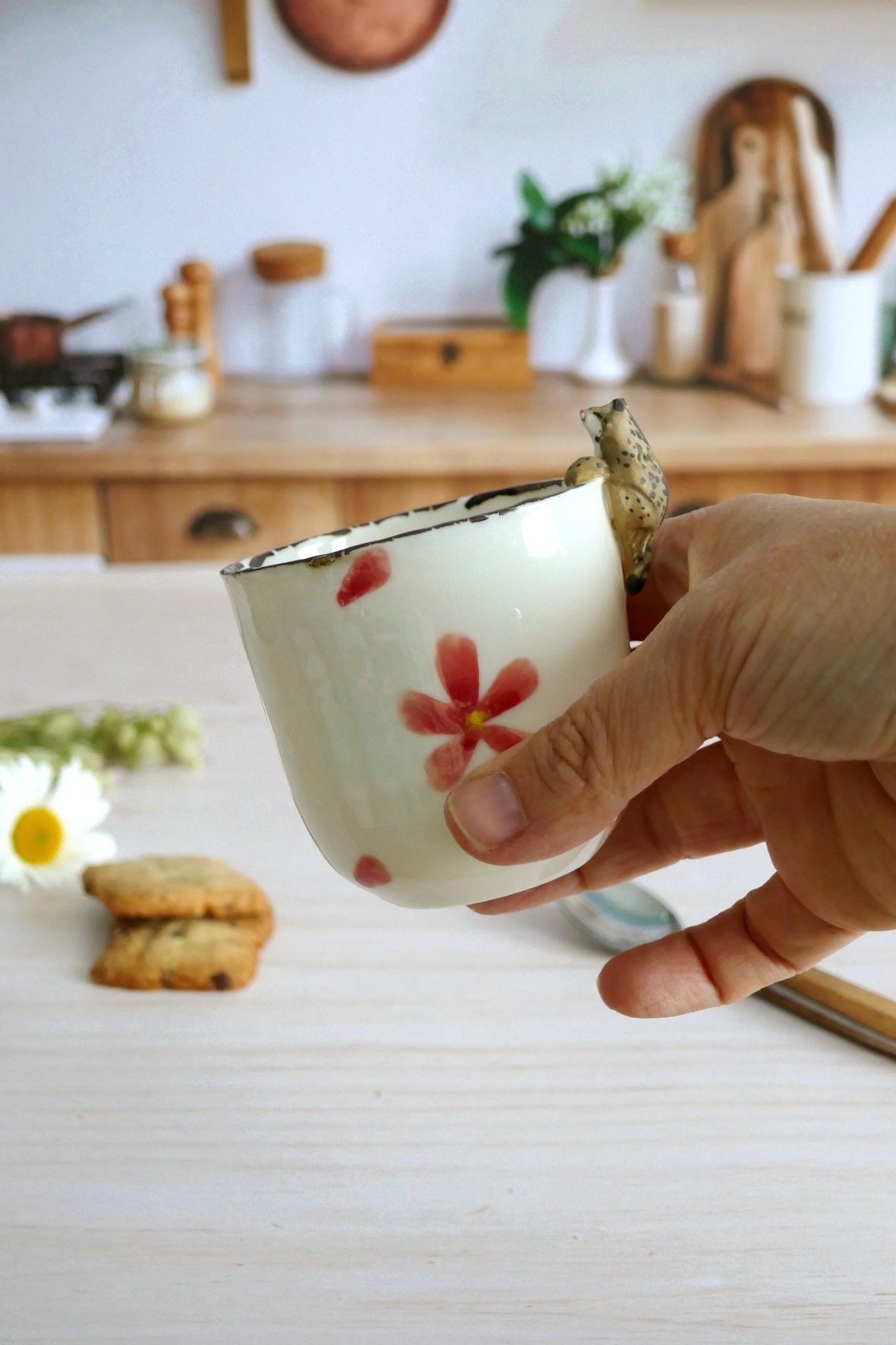 Tasse à Café en porcelaine "Lynx & Sakuras" – Image 5